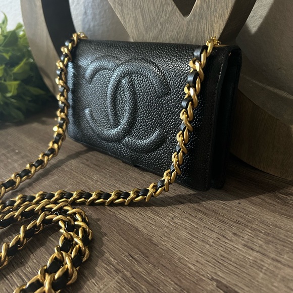 ⚜️🖤Chanel Caviar Timeless Wallet with Chain Chunky Vintage Gold Tone Crossbody - Picture 1 of 16